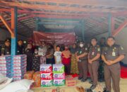 Kejaksaan Negeri Blora Salurkan Bantuan untuk Korban Kebakaran Sumur Minyak