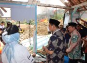 Tinjau Lokasi Kebakaran Sumur Minyak di Blora, Wagub Minta Masyarakat Hentikan Pengeboran Sumur Minyak Baru