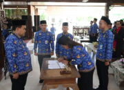 Bupati Ambil Sumpah Janji 220 PNS di Blora